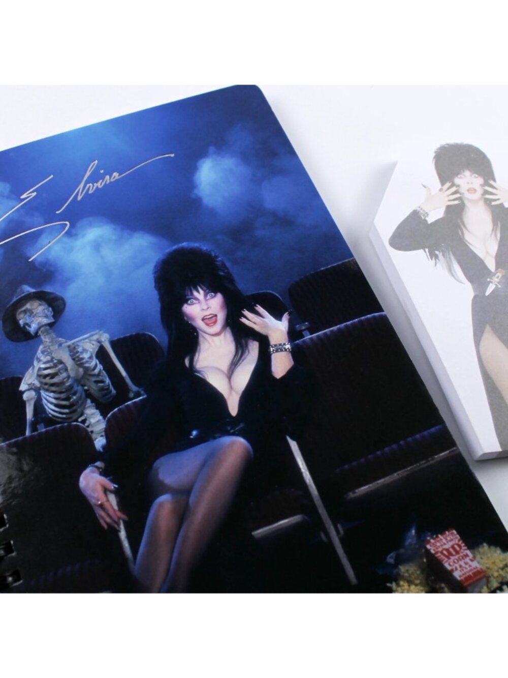 ELVIRA Coffin Shape Cakeworthy Paper Tab Sticky Note Set NEW - Picture 2 of 3